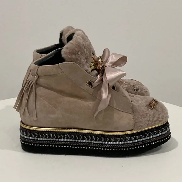 Luxurious Embellished Tan Fur & Suede Platform Boots Silk Laces Women's 8.5 - Picture 8 of 16